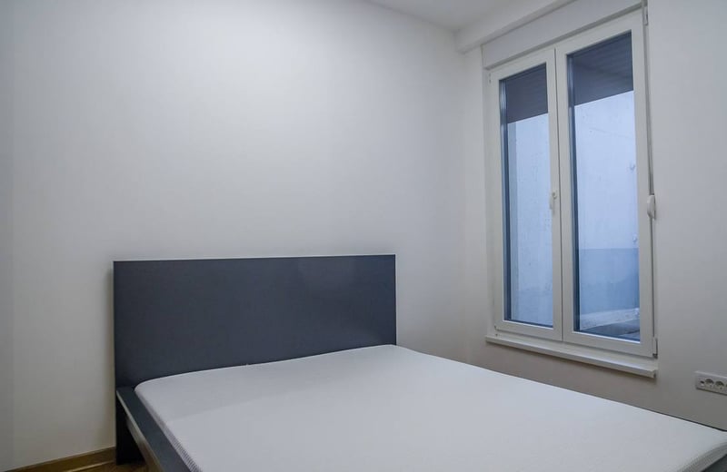 Аренда просторной 3-комнатной квартиры 78 м², Врачар, Белград, Сербия